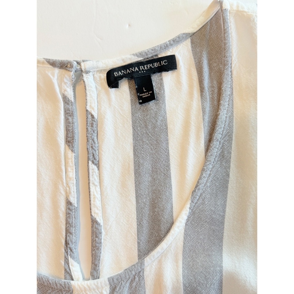 Banana Republic Women Gray White Striped Sleeveless Romper Size L Pockets Rayon - Picture 8 of 8